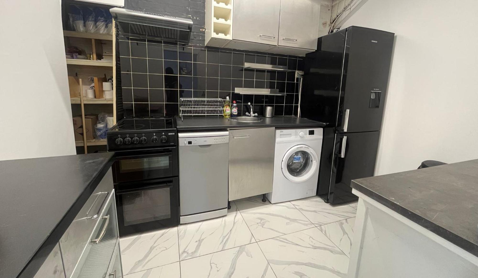 Nifty 2 Bedroom Flat In Goswell Rd Londres Extérieur photo